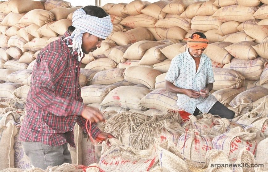 धमतरी धान खरीदी अव्यवस्था: , 6 हजार से अधिक किसान अब भी टोकन के इंतजार में